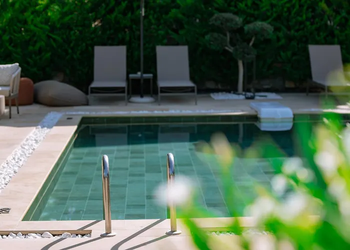 Sentimento Sea Breeze Hotel